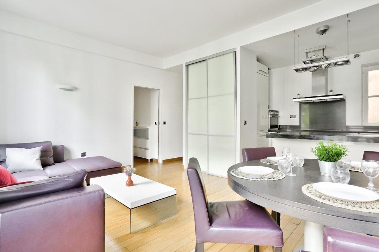Appartement Quartier Champs-Elysees 4 Free Netflix Париж Екстериор снимка