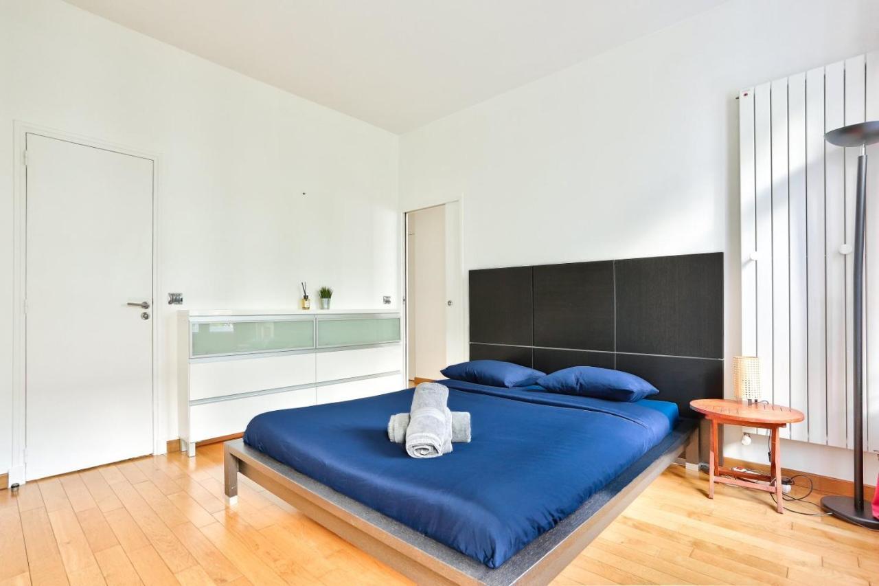 Appartement Quartier Champs-Elysees 4 Free Netflix Париж Екстериор снимка