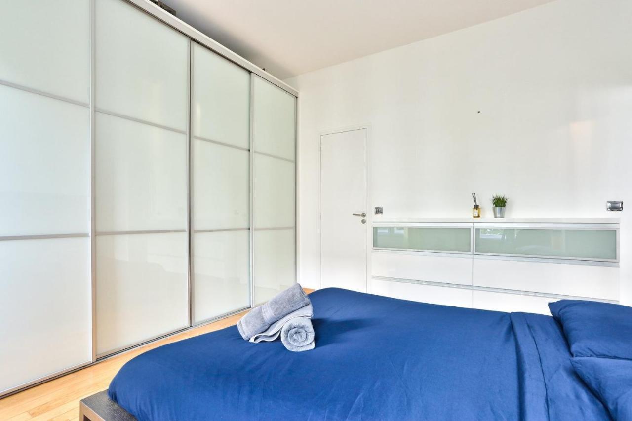 Appartement Quartier Champs-Elysees 4 Free Netflix Париж Екстериор снимка